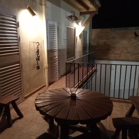 Casa Aymerich Bellpuig Ngoại thất bức ảnh