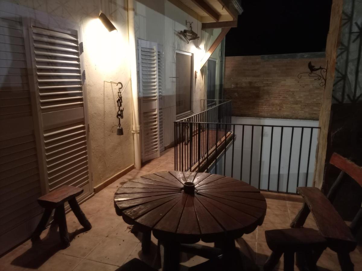 Casa Aymerich Bellpuig Ngoại thất bức ảnh